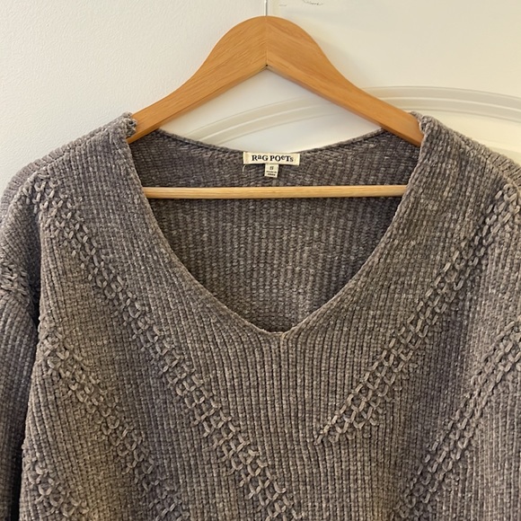NWOT Rag Poets gray sweater - Picture 3 of 3